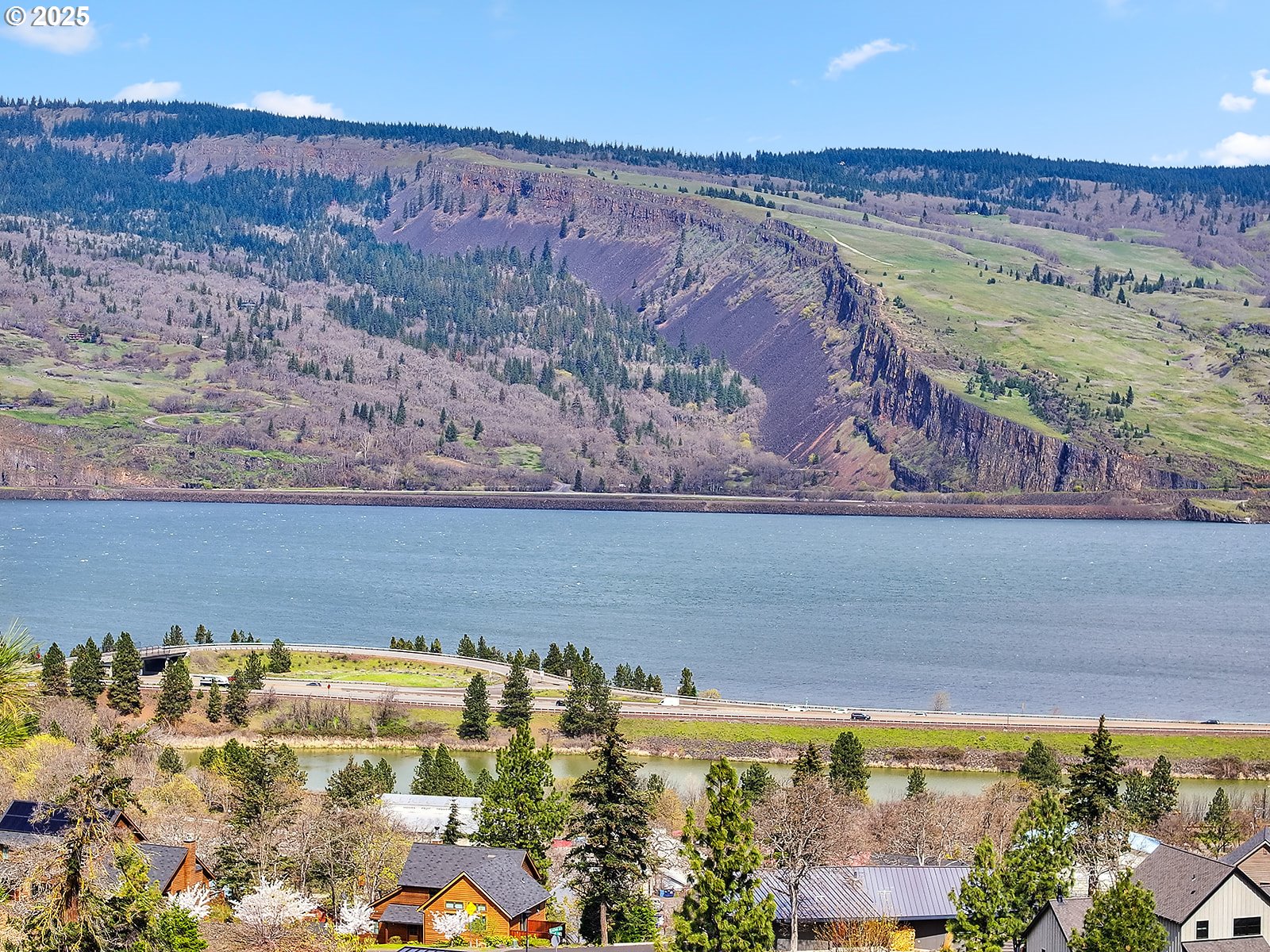 Asher Street, Unit 37 Mosier, OR 97040 - Photo 22 of 39 an aerial view of a beach