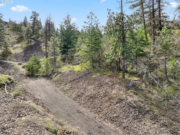 $375,000 | Asher Street, Unit 37, Mosier, OR 97040