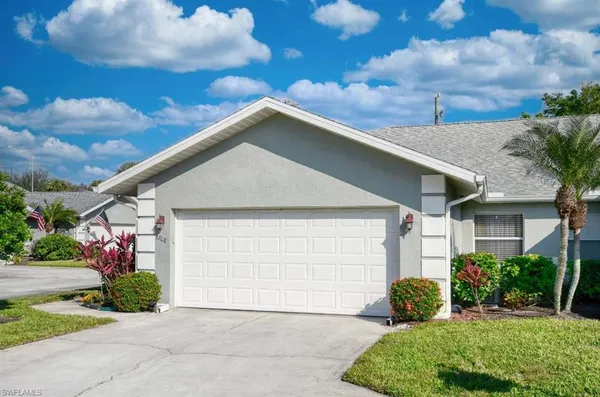 $380,000 | 1708 Royal Circle, Unit 701, Naples, FL 34112