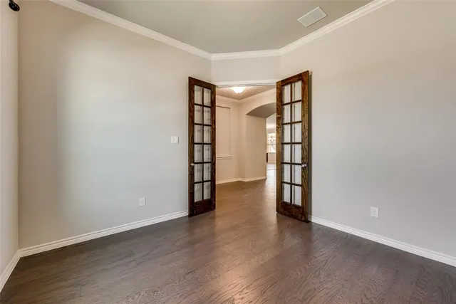 $2,595 | 9408 Lakeway Drive, Denton, TX 76226