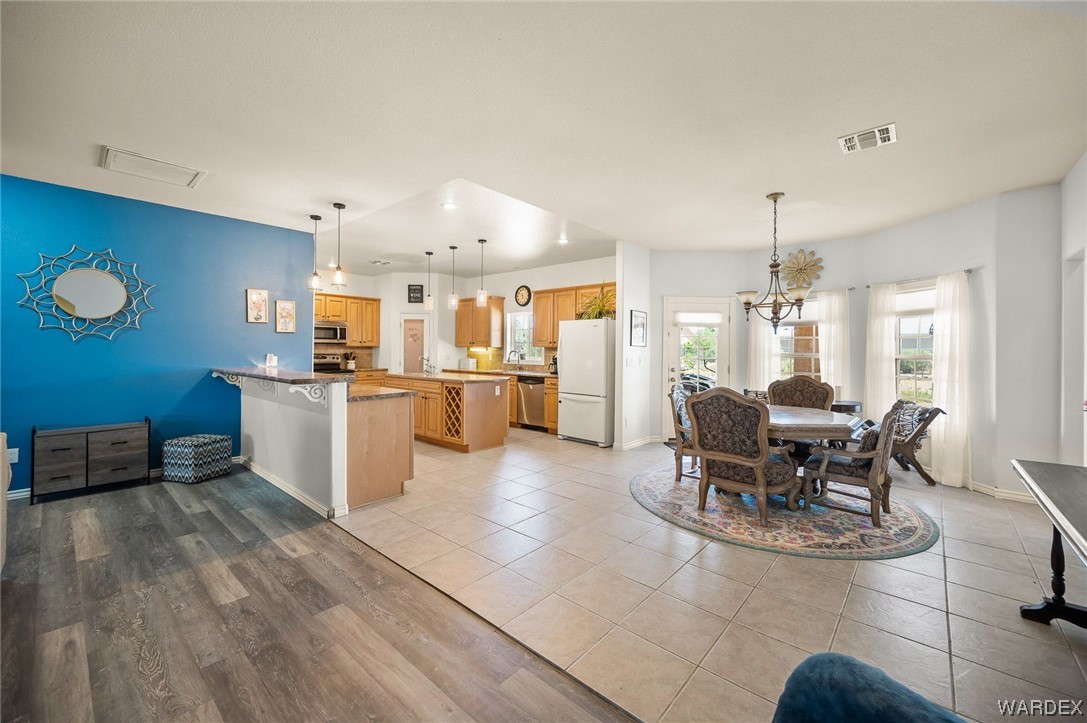 3670 Saturn Road Golden Valley, AZ 86413 - Photo 12 of 69 Gallery Image 12