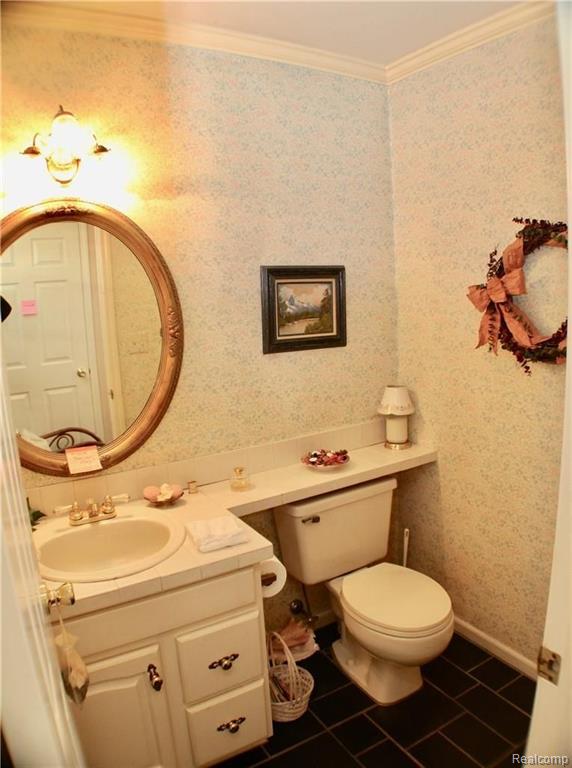 626 Shellbourne Drive Rochester Hills, MI 48309 - Photo 8 of 21