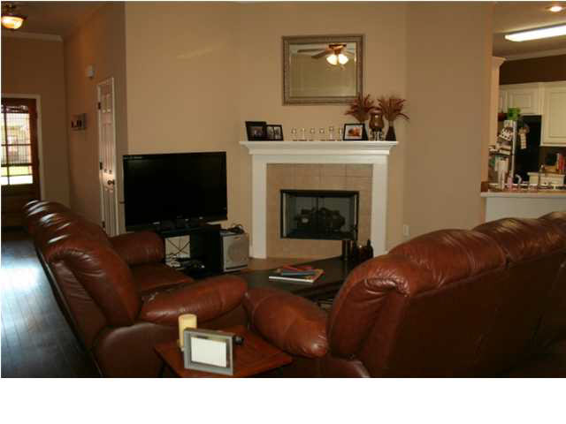 641 Westhill Road Brandon, MS 39042 - Photo 2 of 13 Great Room