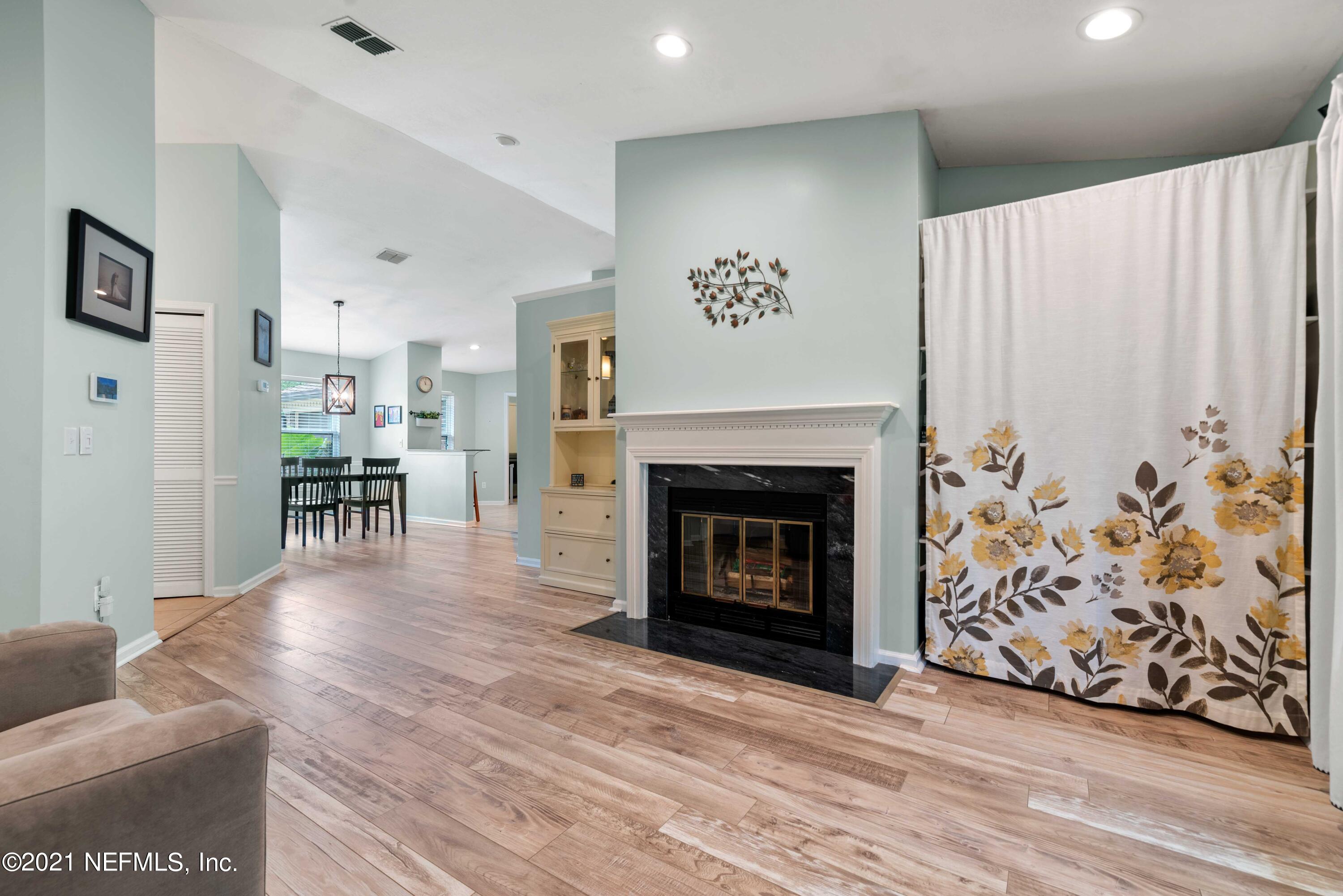 1222 Raleigh Ridge Drive Jacksonville, FL 32225 - Photo 5 of 27 1222 Raleigh Ridge Dr-7