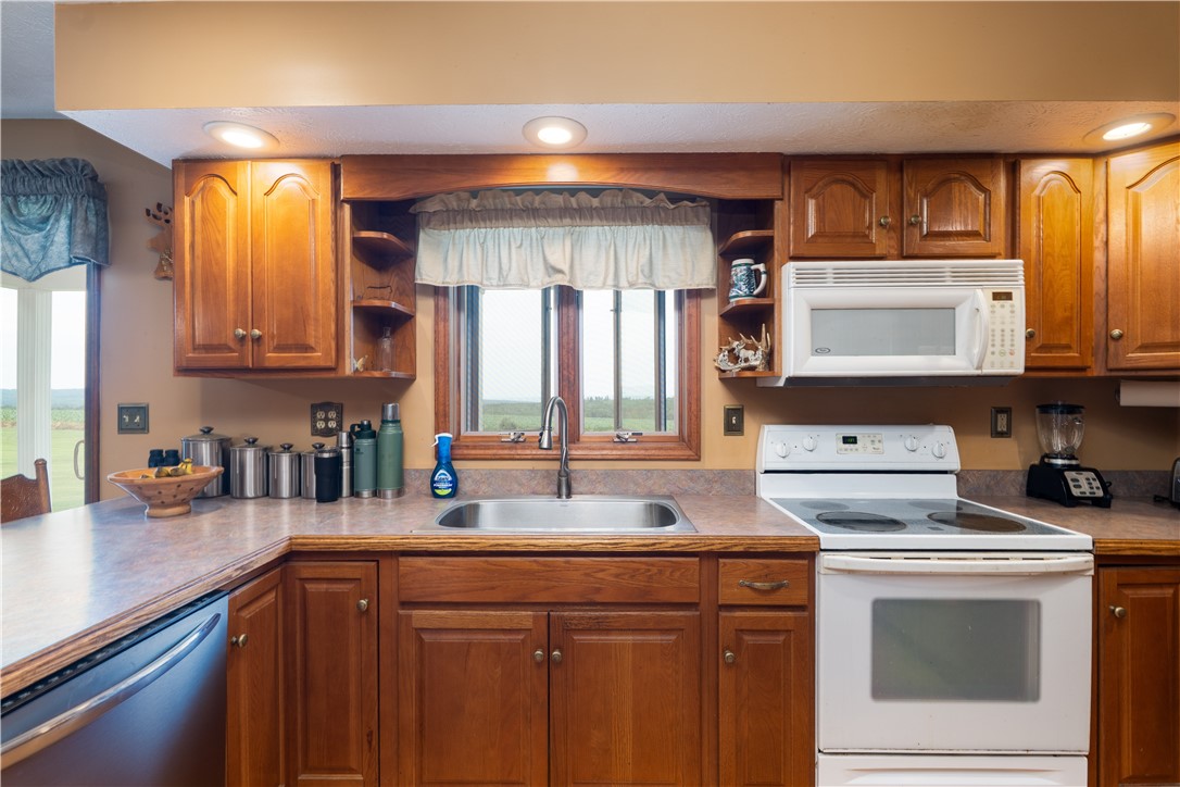 10131 Runyon Road Ossian, NY 14437 - Photo 12 of 49