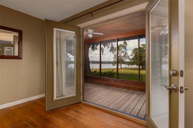 $299,900 | 7915 Breezy Point Road West, Melrose, FL 32666