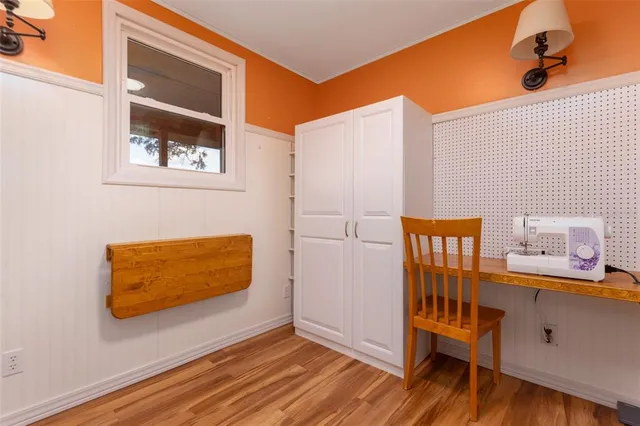 $299,900 | 7915 Breezy Point Road West, Melrose, FL 32666