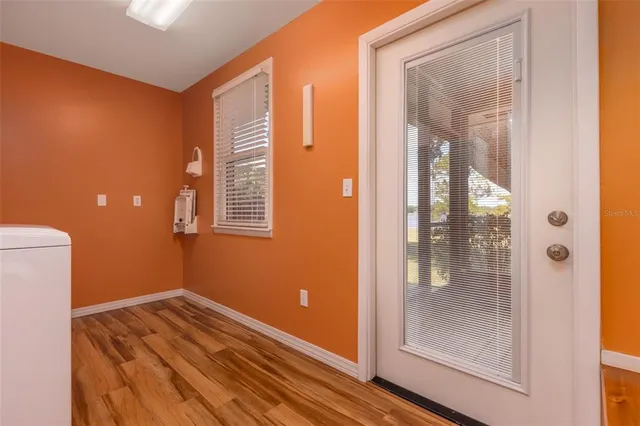 $299,900 | 7915 Breezy Point Road West, Melrose, FL 32666