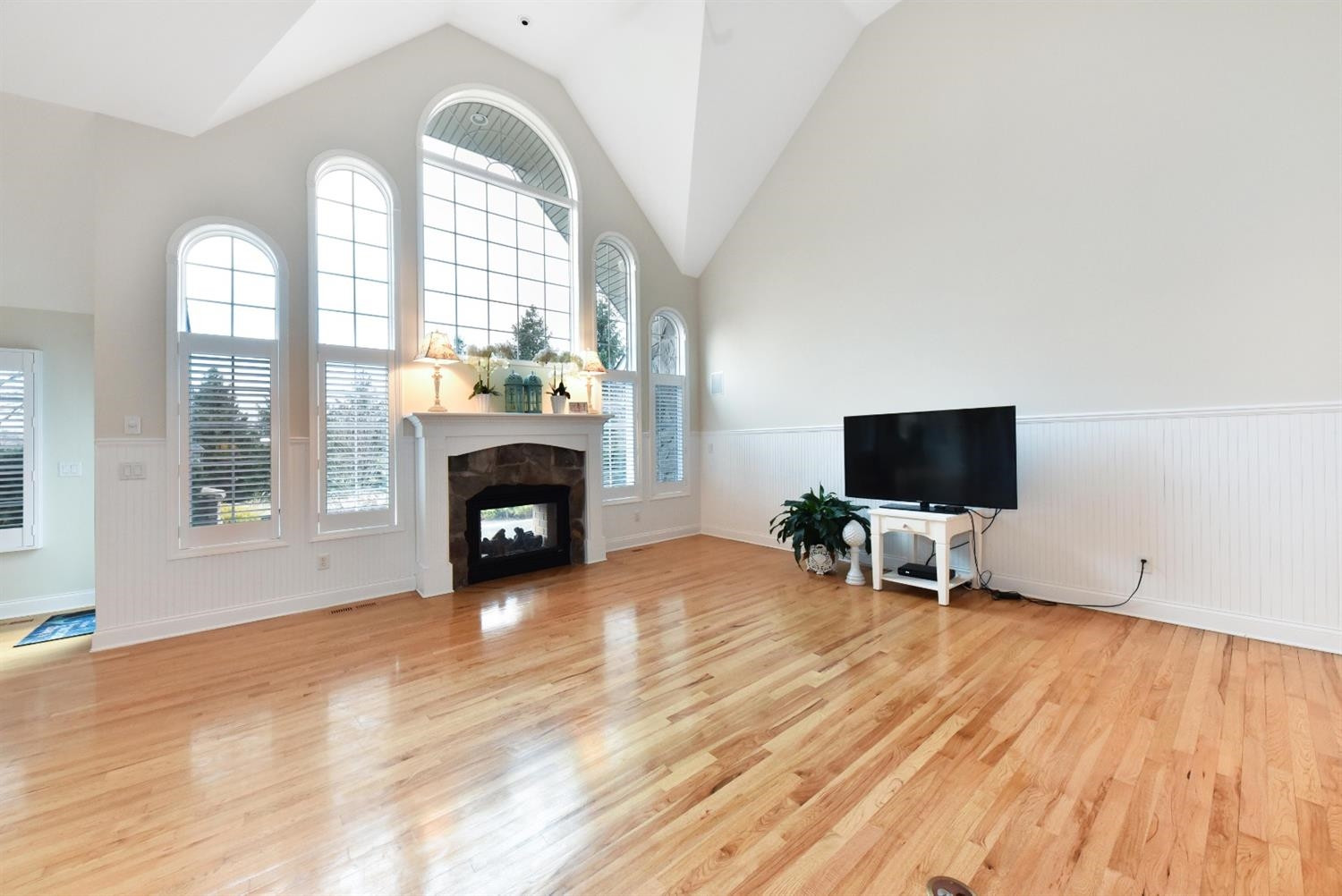 1045 Abbey Road Monroe, MI 48161 - Photo 11 of 29 Photo 11