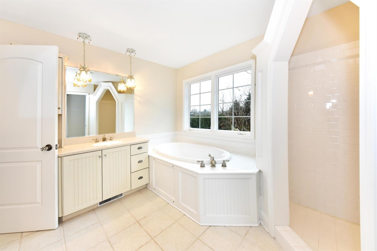 1045 Abbey Road Monroe, MI 48161 - Photo 15 of 29 Photo 15