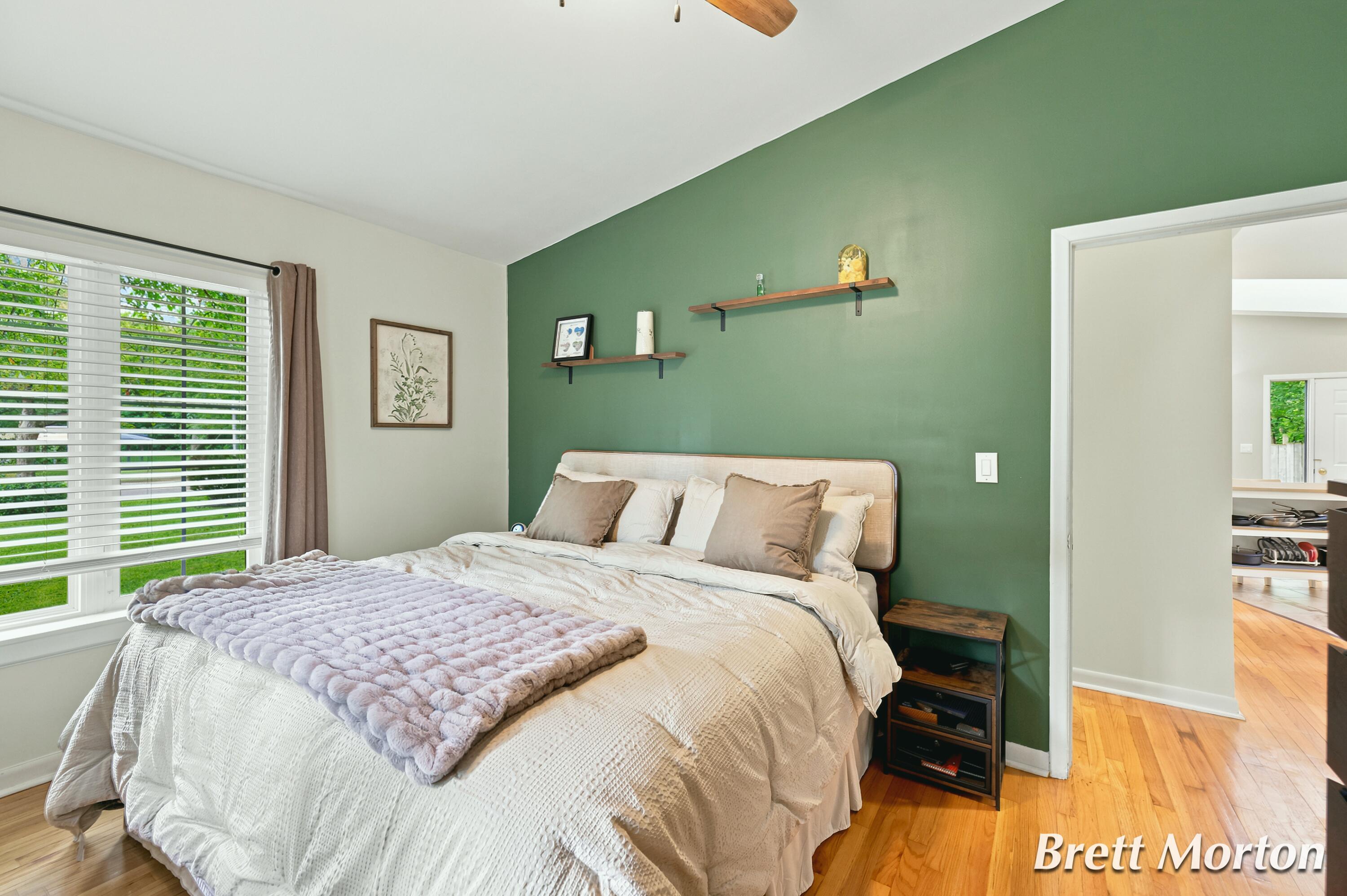 2304 Tecumseh River Road Lansing, MI 48906 - Photo 17 of 26 2304 tecumseh river rd_066