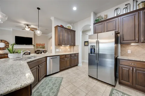 $650,000 | 7800 Southwest Parkway, Unit 412, Austin, TX 78735