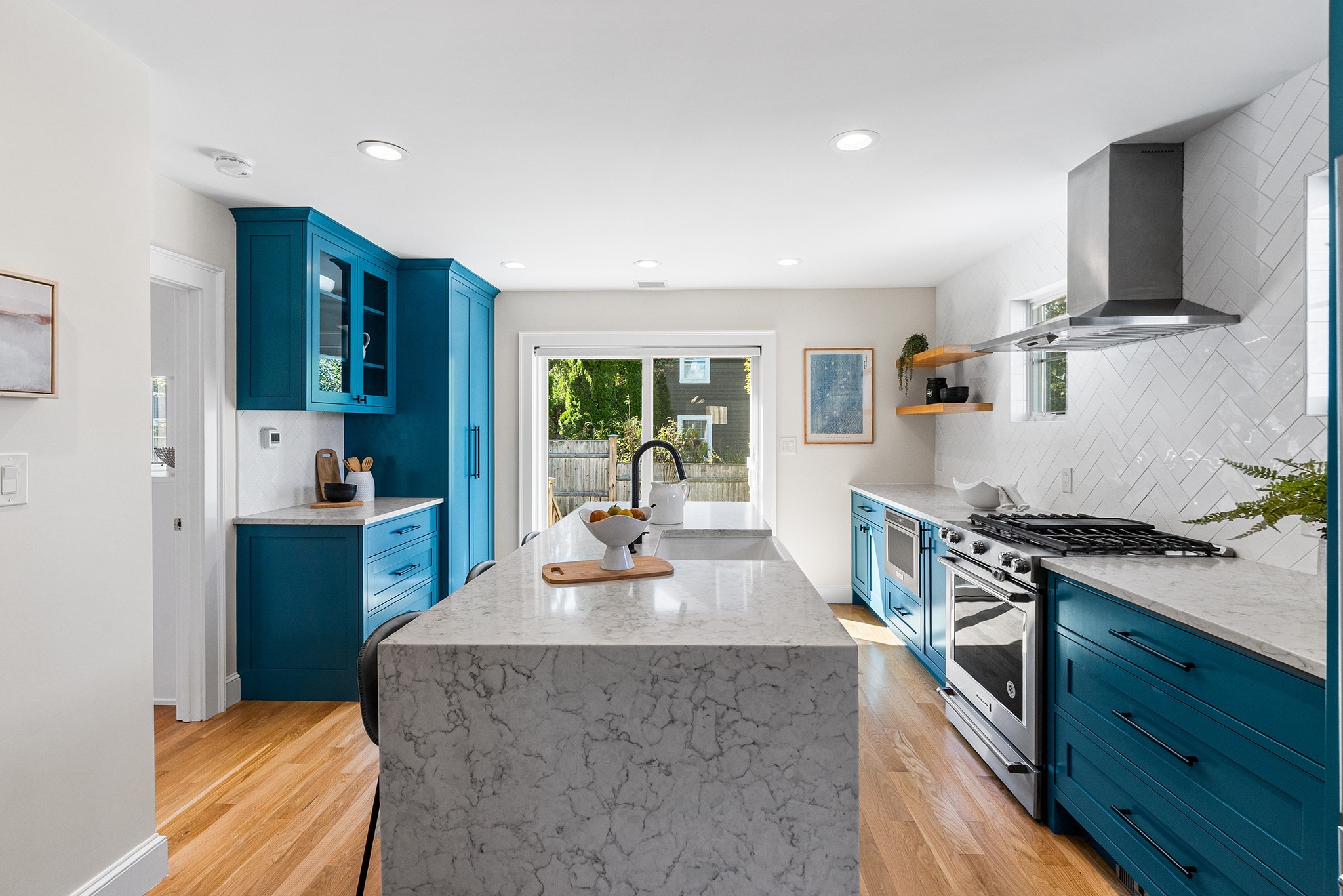 68 Terrace Road Medford, MA 02155 - Photo 9 of 42 Gallery Image 9