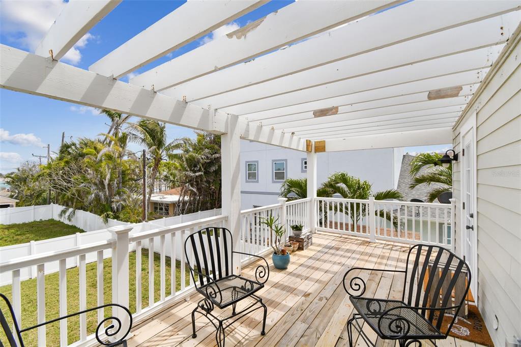 16033 Gulf Boulevard Redington Beach, FL 33708 - Photo 24 of 98
