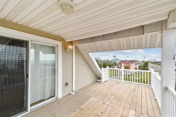 $7,500 | 16033 Gulf Boulevard, Redington Beach, FL 33708