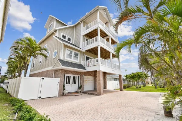 $7,500 | 16033 Gulf Boulevard, Redington Beach, FL 33708