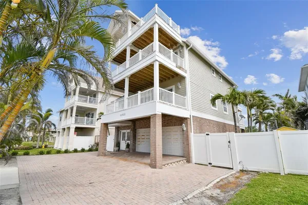 $7,500 | 16033 Gulf Boulevard, Redington Beach, FL 33708