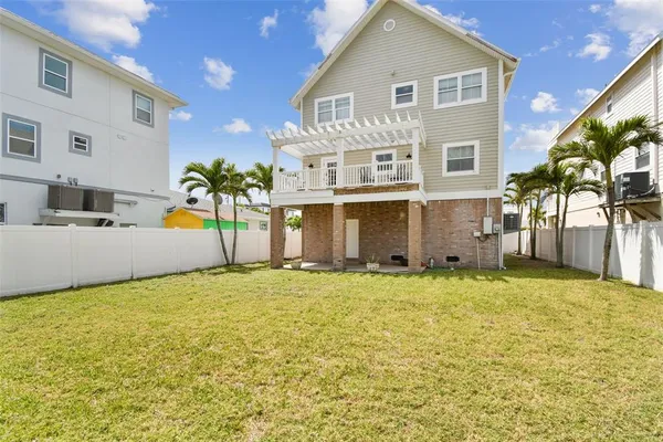 $7,500 | 16033 Gulf Boulevard, Redington Beach, FL 33708