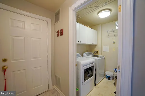 $2,500 | 12205 Fairfield House Drive, Unit 605B, Fairfax, VA 22033