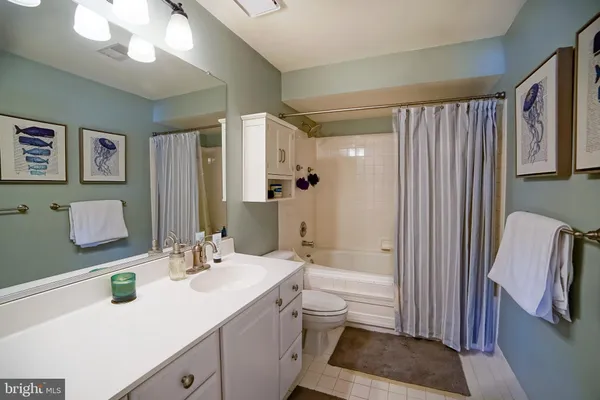 $2,500 | 12205 Fairfield House Drive, Unit 605B, Fairfax, VA 22033