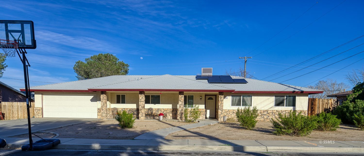 1132 South Allen Street Ridgecrest, CA 93555 - Photo 1 of 45