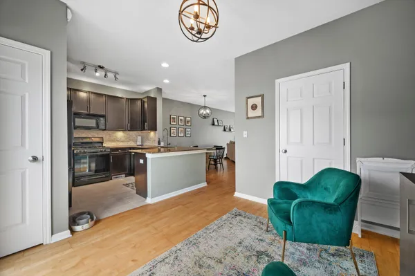 $469,900 | 220 East Reservoir Avenue, Milwaukee, WI 53212