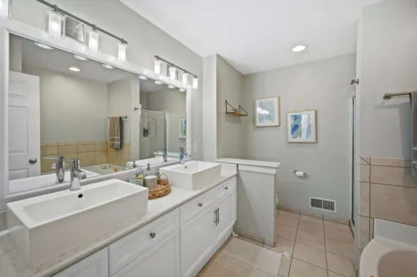 $469,900 | 220 East Reservoir Avenue, Milwaukee, WI 53212