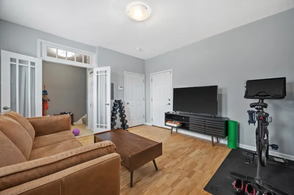 $469,900 | 220 East Reservoir Avenue, Milwaukee, WI 53212