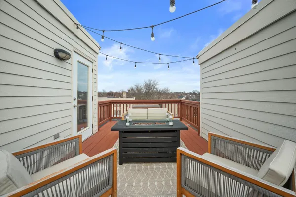 $469,900 | 220 East Reservoir Avenue, Milwaukee, WI 53212