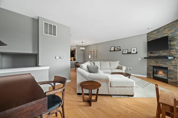 $469,900 | 220 East Reservoir Avenue, Milwaukee, WI 53212