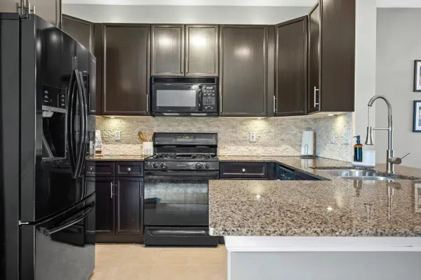 $469,900 | 220 East Reservoir Avenue, Milwaukee, WI 53212