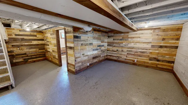 $115,000 | 320 Dupont Avenue Northwest, Renville, MN 56284