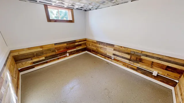 $115,000 | 320 Dupont Avenue Northwest, Renville, MN 56284