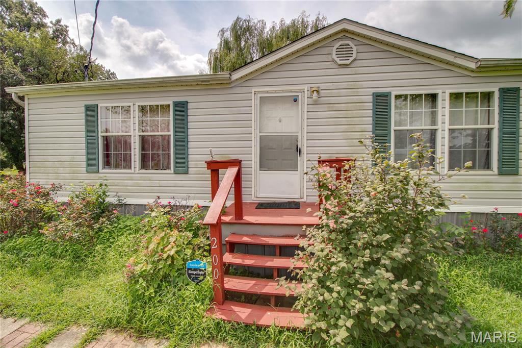 200 Spangle Road West Livingston, IL 62058 - Photo 14 of 50