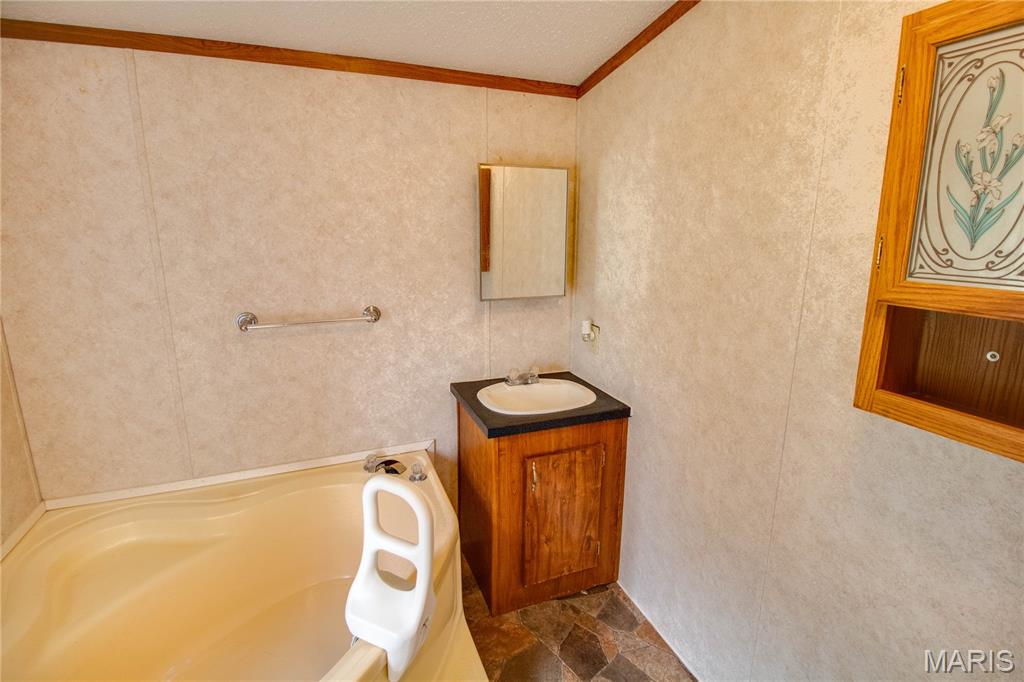 200 Spangle Road West Livingston, IL 62058 - Photo 34 of 50