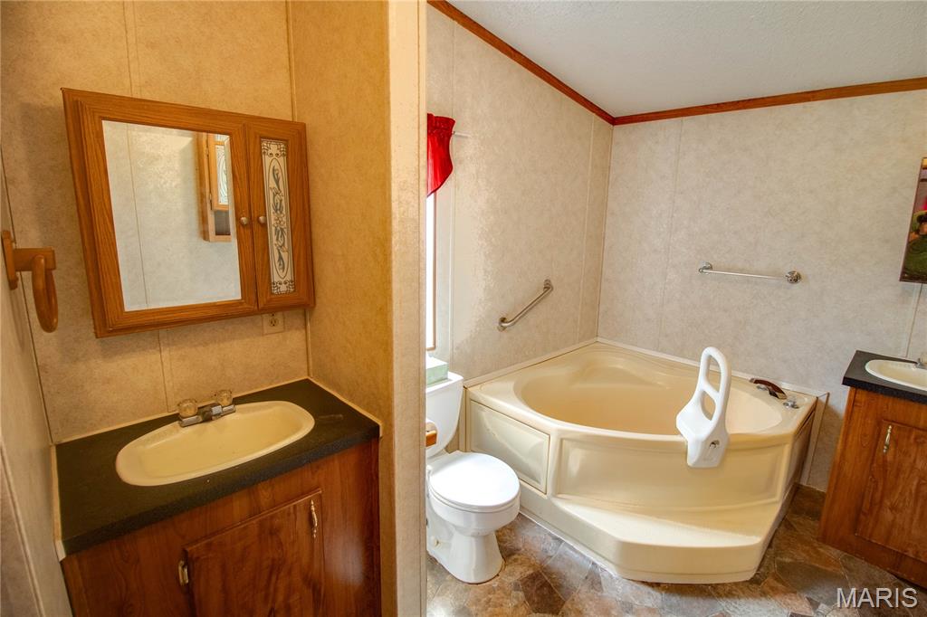 200 Spangle Road West Livingston, IL 62058 - Photo 35 of 50