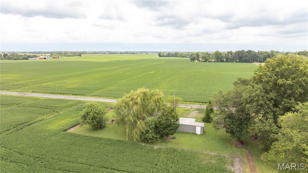 200 Spangle Road West Livingston, IL 62058 - Photo 6 of 50