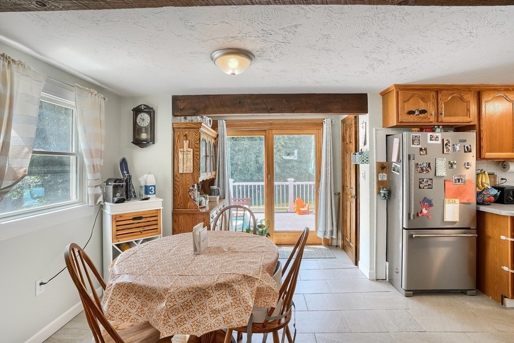 3 Harborview Road Hull, MA 02045 - Photo 7 of 29 Gallery Image 7