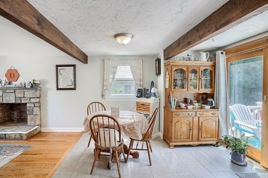 3 Harborview Road Hull, MA 02045 - Photo 8 of 29 Gallery Image 8
