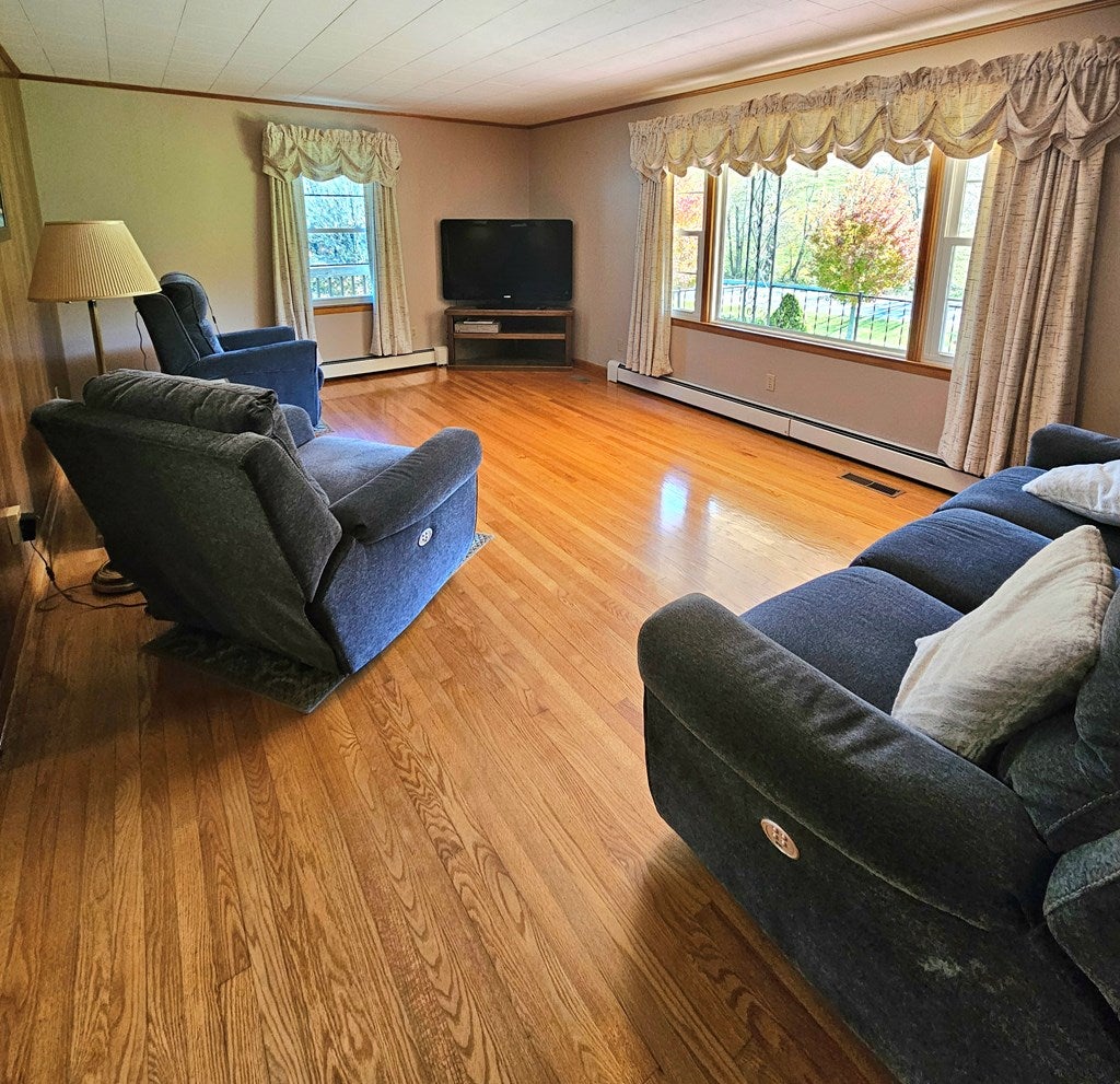 5325 Clearfork Road Bastian, VA 24314 - Photo 9 of 26 Gallery Image 9