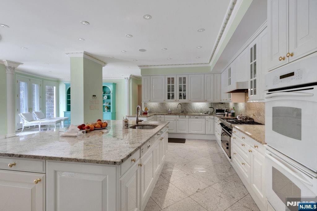 64 Rio Vista Drive Alpine, NJ 07620 - Photo 19 of 33 Gallery Image 19