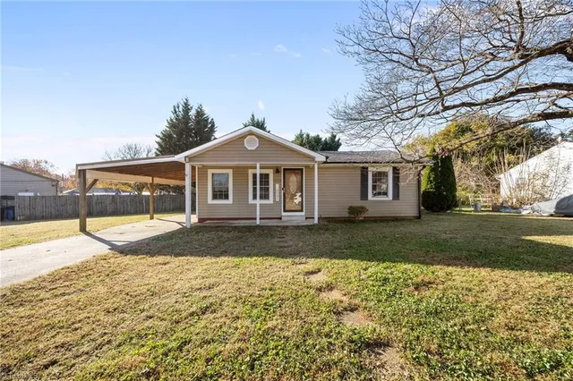 $215,000 | 1215 Cleveland Avenue, Burlington, NC 27217