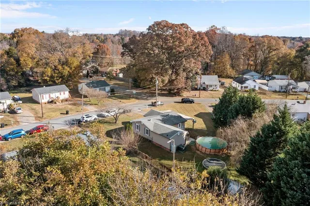 $215,000 | 1215 Cleveland Avenue, Burlington, NC 27217