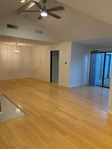 a view of empty room with window