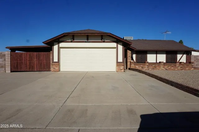 $439,000 | 7044 West Cameron Drive, Peoria, AZ 85345