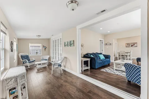 $799,000 | 122 North Sacramento Avenue, Ventnor City, NJ 08406
