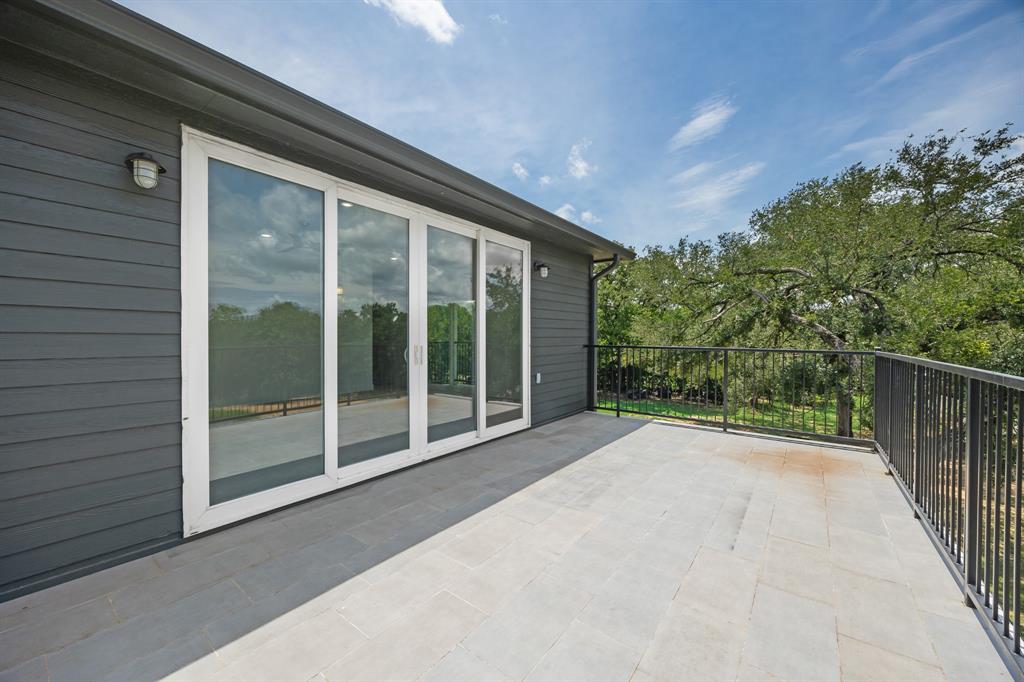 1016 Silver Creek Azle Road Azle, TX 76020 - Photo 15 of 40 View of patio / terrace