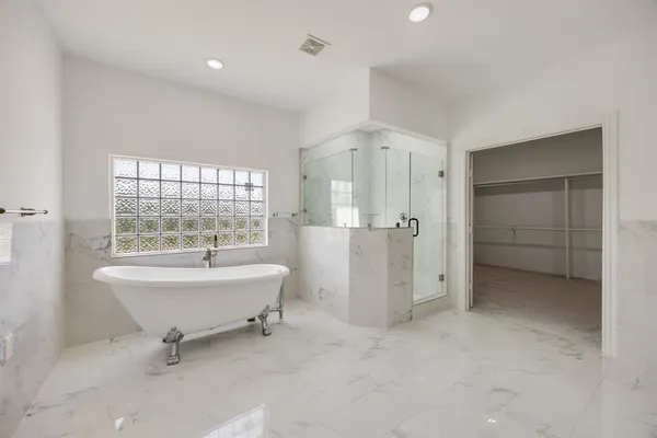 $889,000 | 1016 Silver Creek Azle Road, Azle, TX 76020