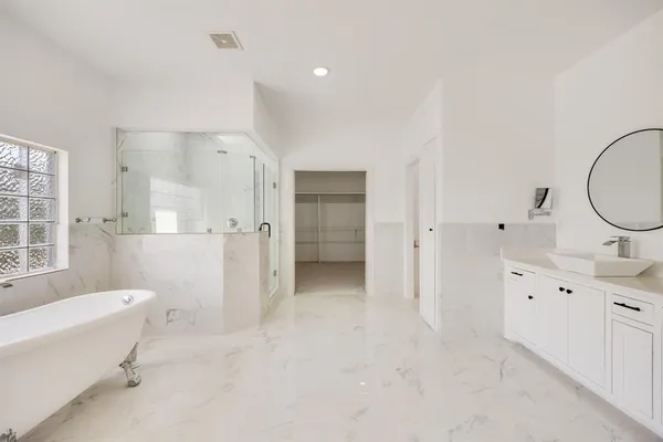 $889,000 | 1016 Silver Creek Azle Road, Azle, TX 76020