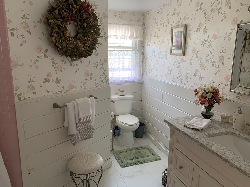 30 Evergreen Road North Kingstown, RI 02852 - Photo 13 of 26 Gallery Image 13